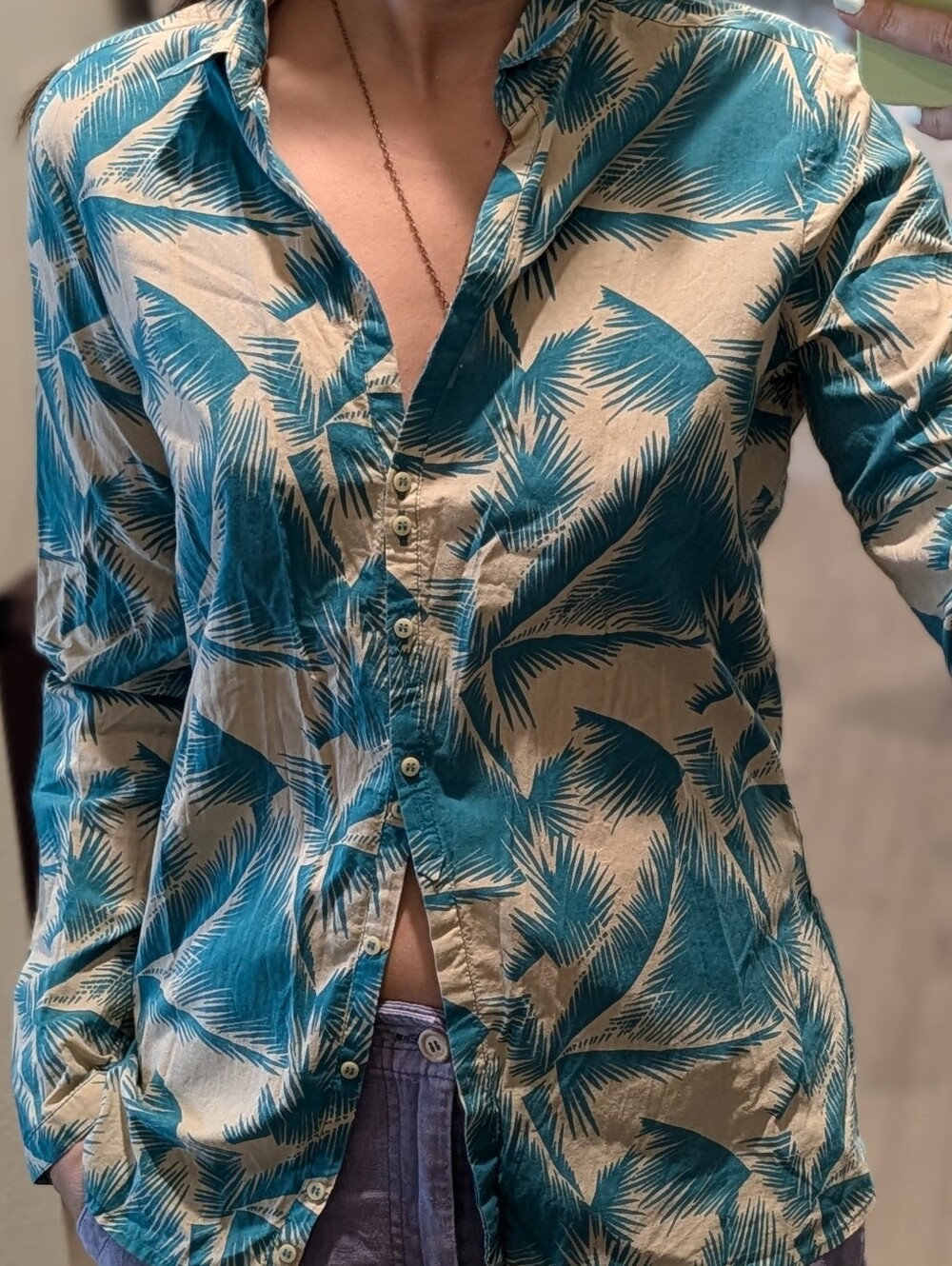 United Colors Of Benetton Teal and Cream Palm-Print Button-Down Shirt